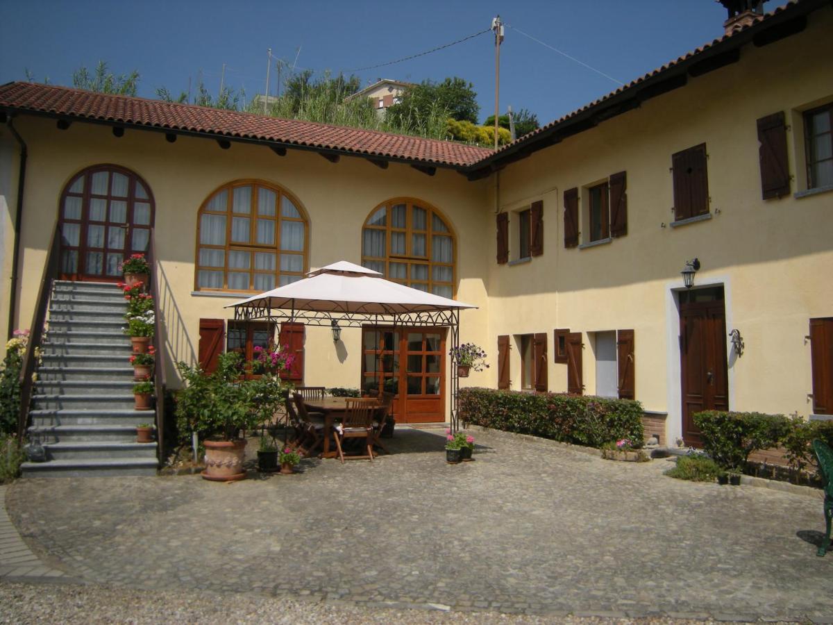 Casa Fonda- Piemonte Bed & Breakfast Mango Eksteriør bilde